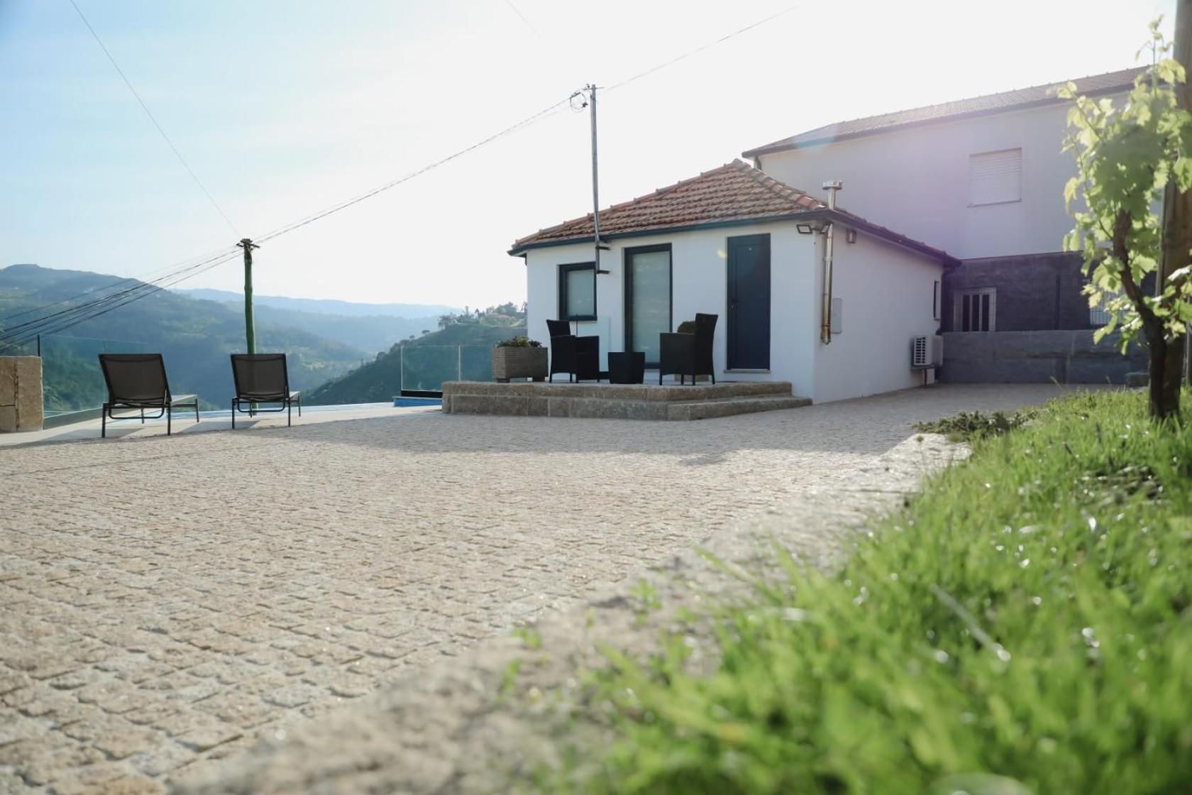 Oporto Cruz - Douro Valley Baião Екстериор снимка